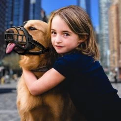 Sharon B Muilkorf Hond - Zwart - XXL - Voor Zeer Grote Honden - Snuitomtrek 38-43 Cm 17 Sharon B Muilkorf Hond - Zwart - XXL - Voor Zeer Grote Honden - Snuitomtrek 38-43 Cm -Hondenbenodigdheden 1200x1200 1027