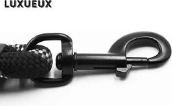 Hondenriem - Luxueux - Nieuw Verstevigd Model – Reflecterend - Voor Grote En Kleine Honden - Duurzaam Touw - Stevige Grip - Honden Trainen – Zwart - 1,50 Meter 9 Hondenriem - Luxueux - Nieuw Verstevigd Model – Reflecterend - Voor Grote En Kleine Honden - Duurzaam Touw - Stevige Grip - Honden Trainen – Zwart - 1,50 Meter -Hondenbenodigdheden 1200x737 7
