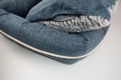 I-CiGO Homy Luxe - Hondenmand - In-kussen Dubbelzijdig Gebruik 70x60xH14cm/Blauw 14 I-CiGO Homy Luxe - Hondenmand - In-kussen Dubbelzijdig Gebruik 70x60xH14cm/Blauw -Hondenbenodigdheden 1200x798 5