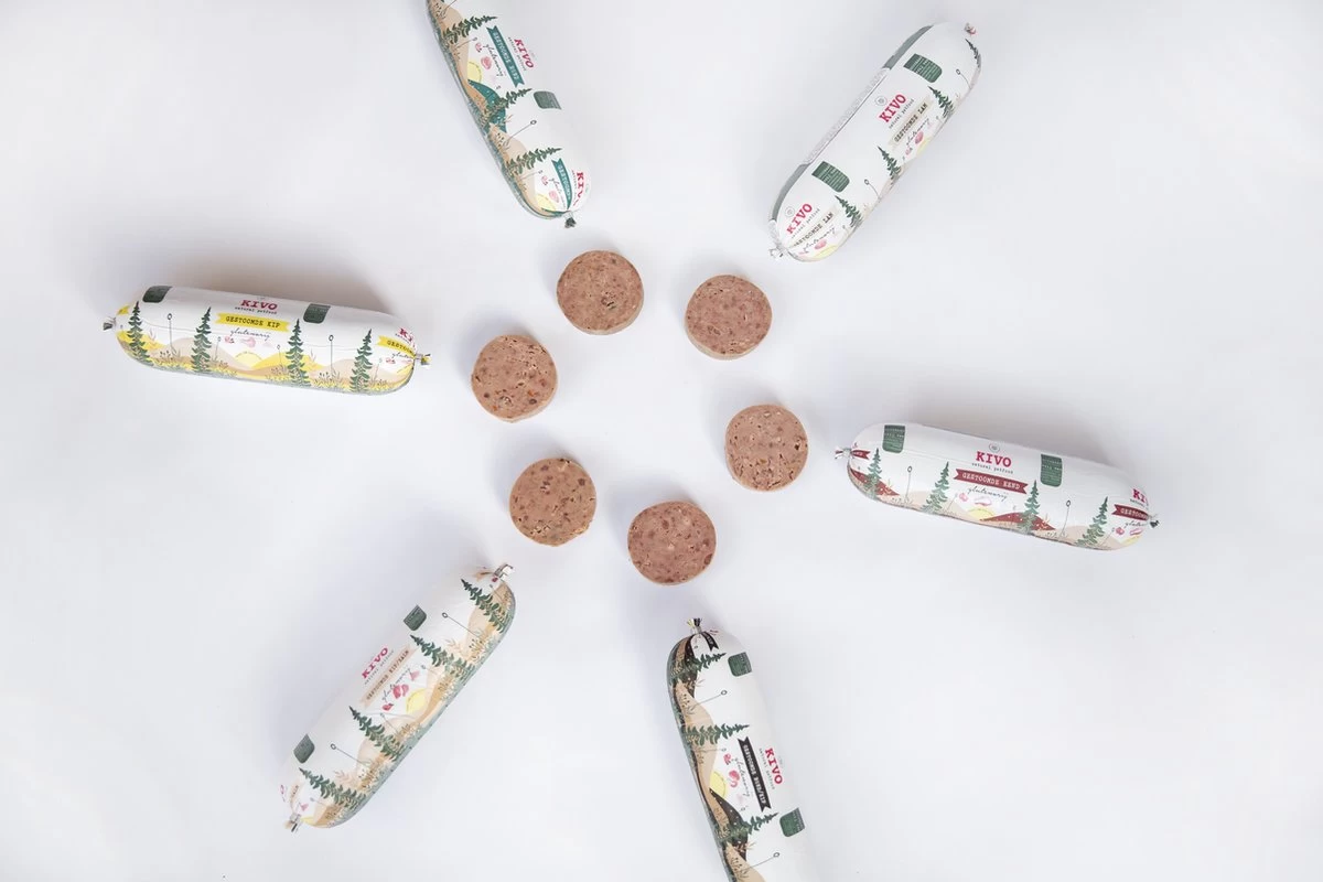 Kivo Petfood Houdbare Worsten INTRODUCTIEDOOS 6 X 600 Gram Smaken: Rund, Kip, Rund & Kip, Kip & Zalm, Eend En Lam - Zacht Gestoomd Vlees - Glutenvrij Geen Fratsen 6 Kivo Petfood Houdbare Worsten INTRODUCTIEDOOS 6 X 600 Gram Smaken: Rund, Kip, Rund & Kip, Kip & Zalm, Eend En Lam - Zacht Gestoomd Vlees - Glutenvrij Geen Fratsen - Afbeelding 4