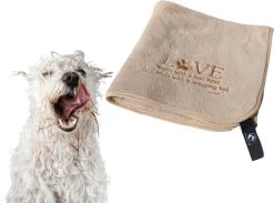 Pepets© – Hondenhanddoek – Honden Handdoek – Microvezel Handdoek – Handdoek Hond – Hondendeken – Droogdoek Hond – Dierendeken – Absorberend – 100*50CM - Beige - GRATIS Zonnebril -Hondenbenodigdheden 1200x889