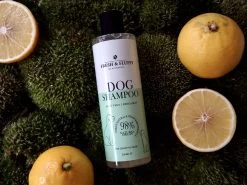 Fresh & Fluffy - Hondenshampoo Aloë Vera / Bergamot - Geschikt Voor Alle Hondenrassen - Natuurlijke & Vegan Voor De Gevoelige Huid - 250ml -Hondenbenodigdheden 1200x900